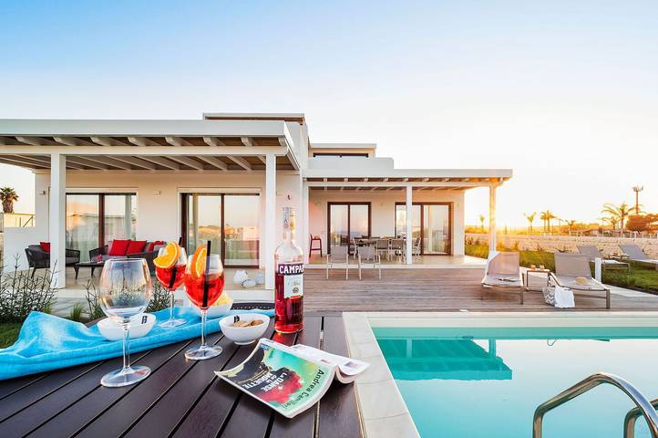 Villa per 8 persone, con piscina a Marzamemi