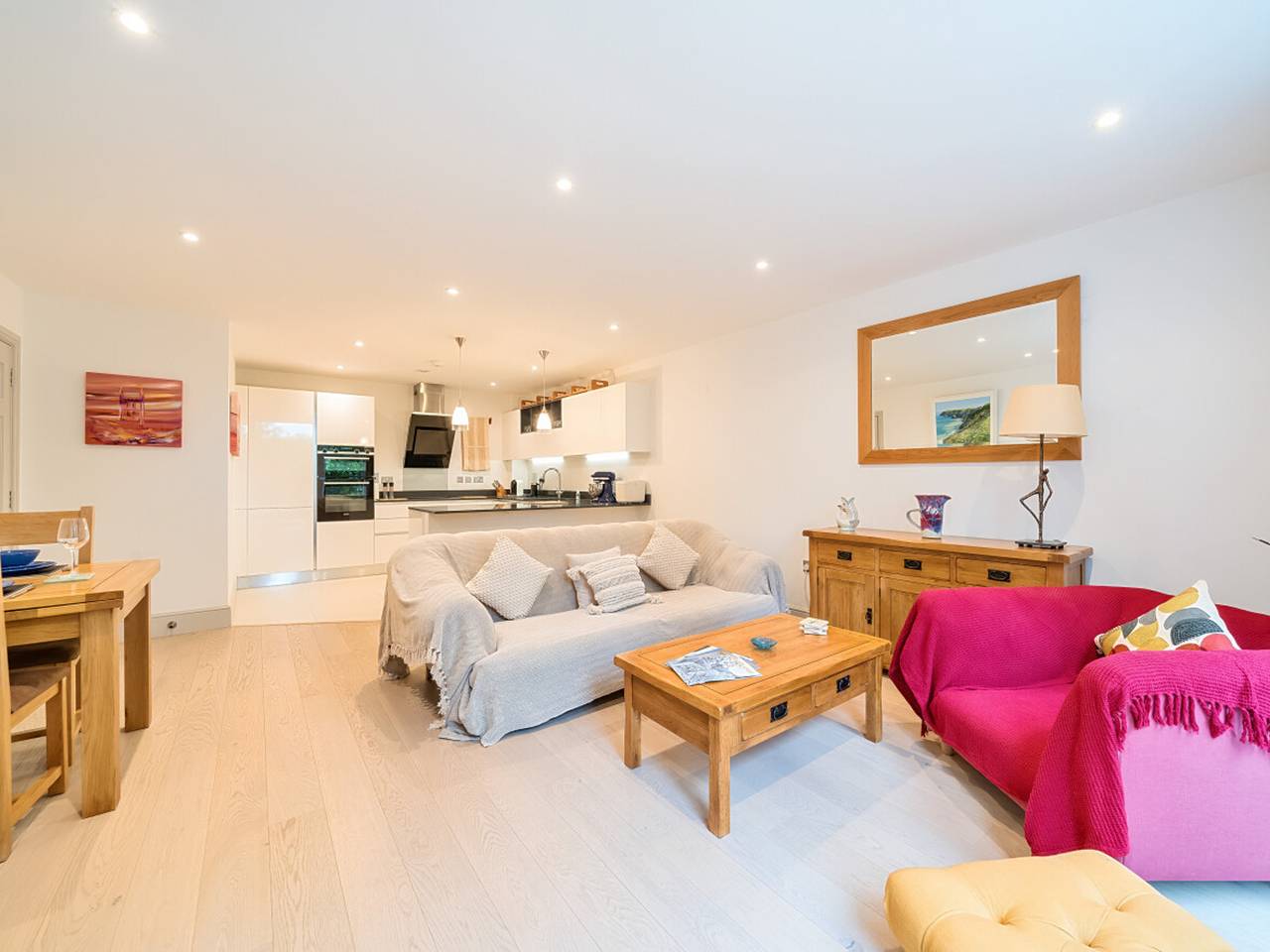 Glamping for 4 People in Surrey, South East England