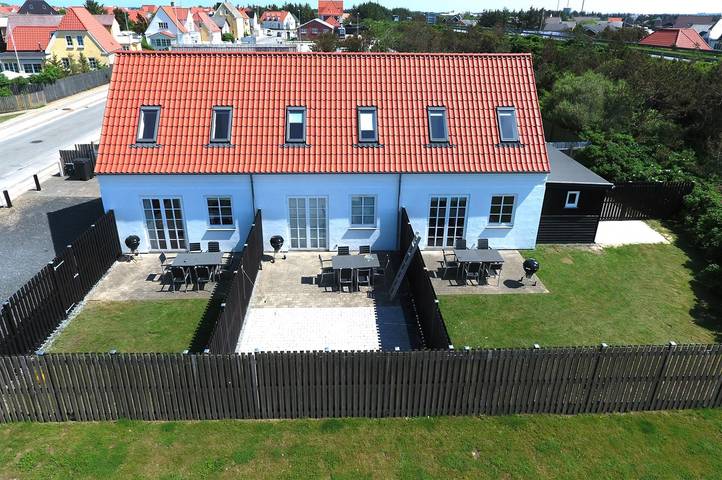 Ferienwohnung für 4 Personen, mit Garten und Terrasse in Løkken