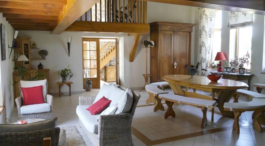 Chambre d’hôte pour 2 personnes, avec jardin ainsi que terrasse et vue dans Rhône - 4