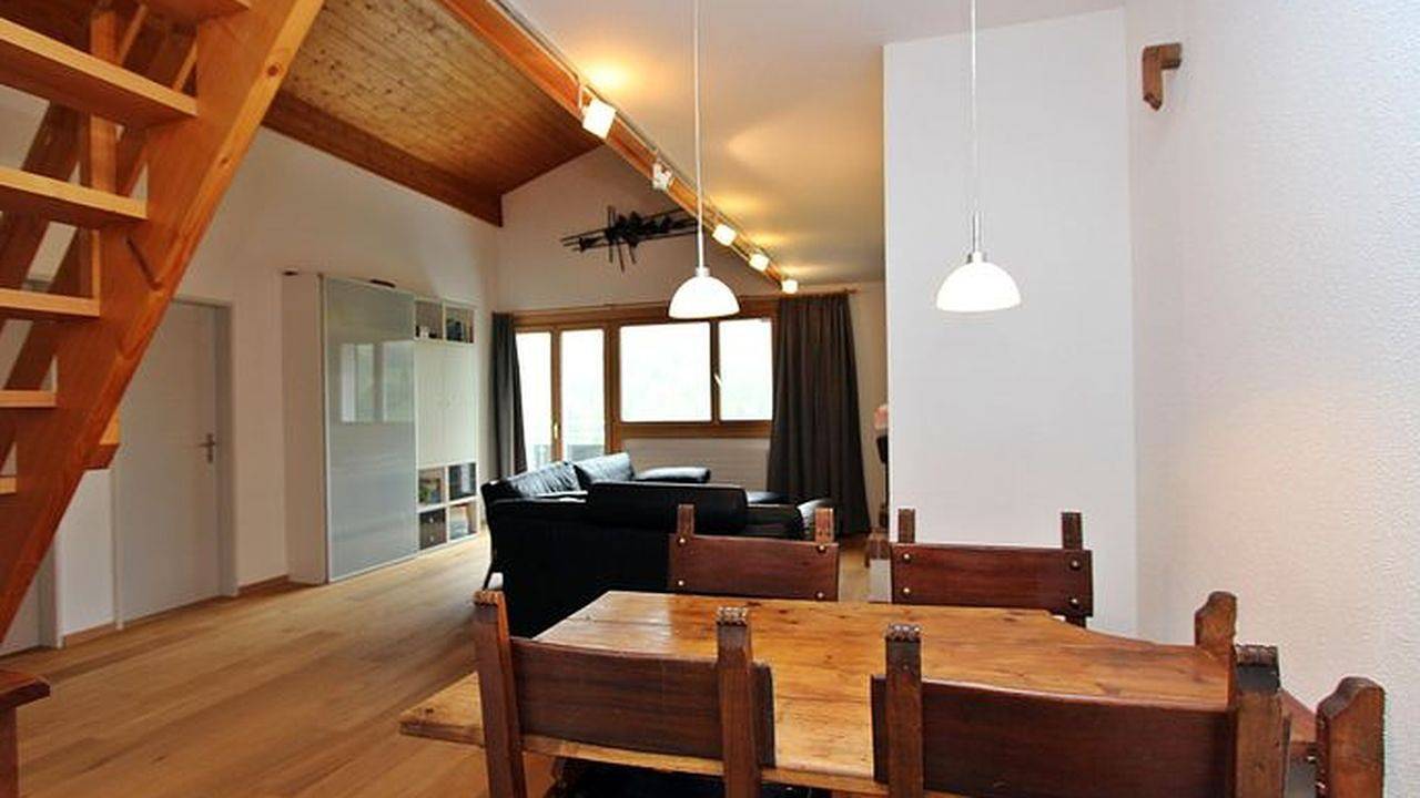 Ganze Ferienwohnung, Ferienwohnung für 6 Personen (100 m²) in Cunter in Surses, Engadin