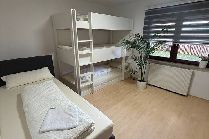 Ganze Wohnung, Ferienwohnung/App. für 11 Gäste mit 85m² in Penzberg in Penzberg, Pfaffenwinkel