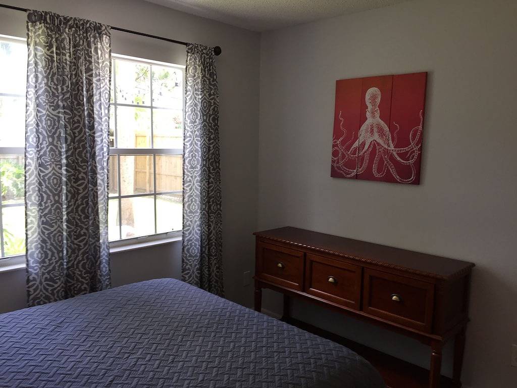 Neu gelistet! Lage Lage Anastasia Island Haus, ruhige Nachbarschaft. in Anastasia, St. Augustine