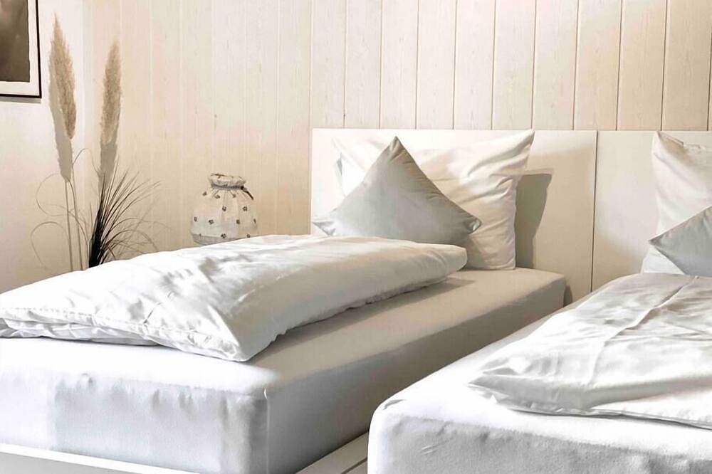 Ganze Wohnung, *Schwarzwald-Apartment 2° * in Elzach, Südschwarzwald