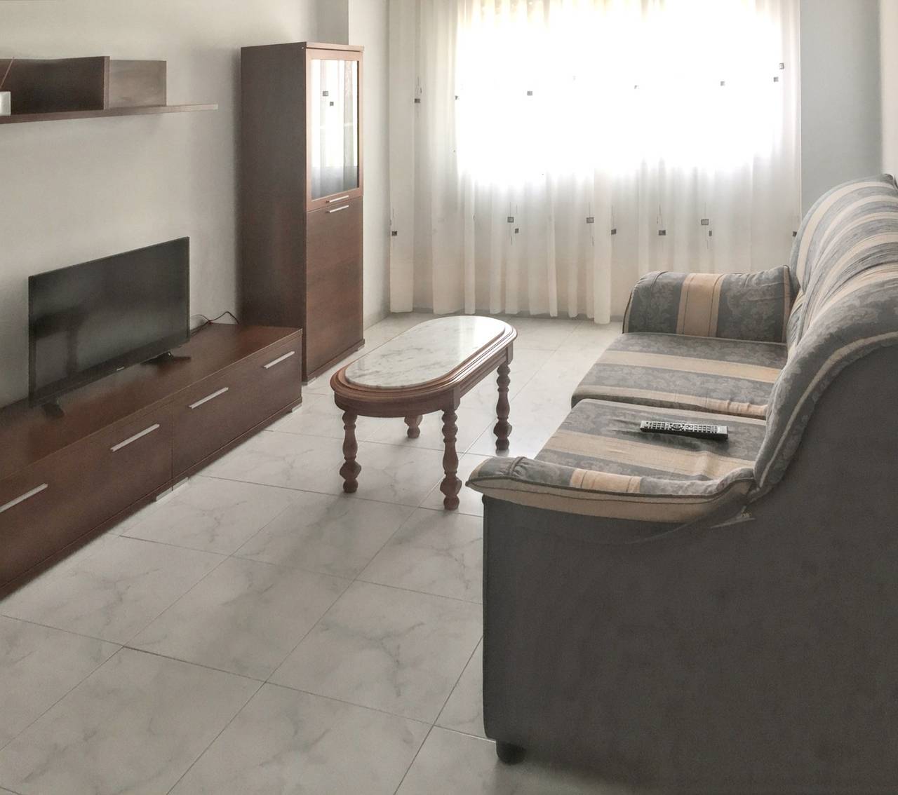 Entire apartment, Spacious Apartment in Laxe with Balcony in Laxe, Costa da Morte