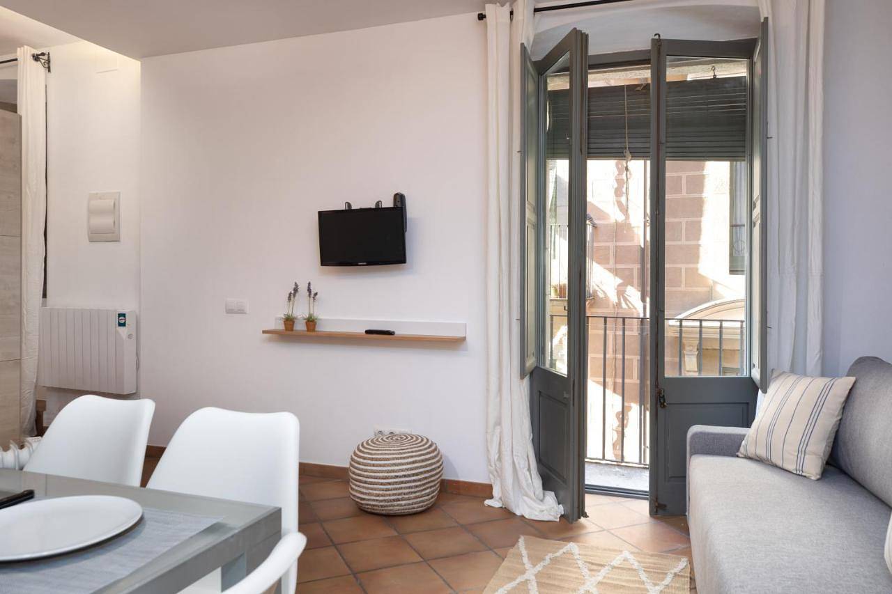 Ganze Wohnung, One-Bedroom Apartment in Girona, Gironès
