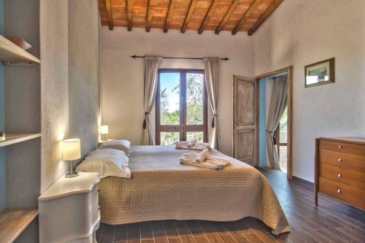Detached villa with private pool and garden in Castellina in Chianti, Chianti