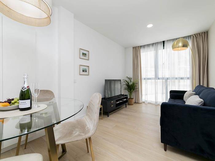 Apartamento vacacional entero, Aurora Stays by Charming V, Apartamento para 4, parking gratis in Madrid, Provincia de Madrid