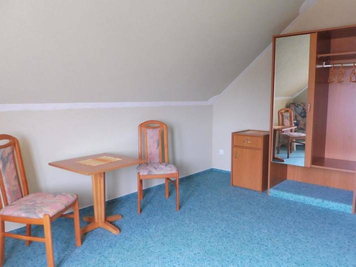 Ganze Wohnung, Nette Wohnung mit Garten, Grill und Pool in Beetzsee, Westhavelland