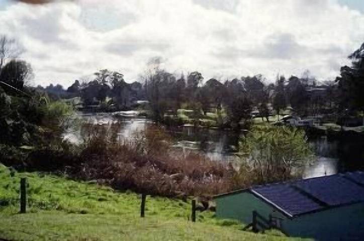 Location de vacances pour 8 personnes, avec jardin et balcon, animaux acceptés à Taupo - 3