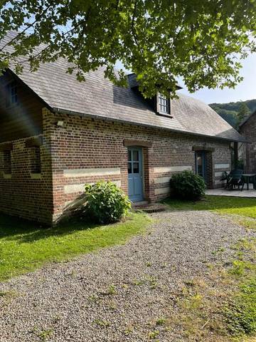 Gîte pour 4 personnes, avec vue et jardin à Saint-Martin-le-Gaillard