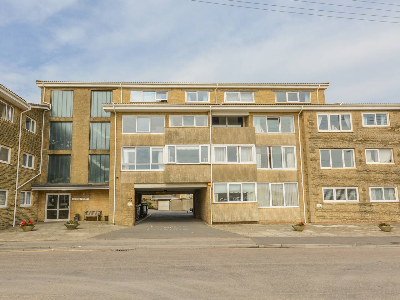 Entire apartment, Beachcombers, 13 Chesil House in West Bay, Dorset