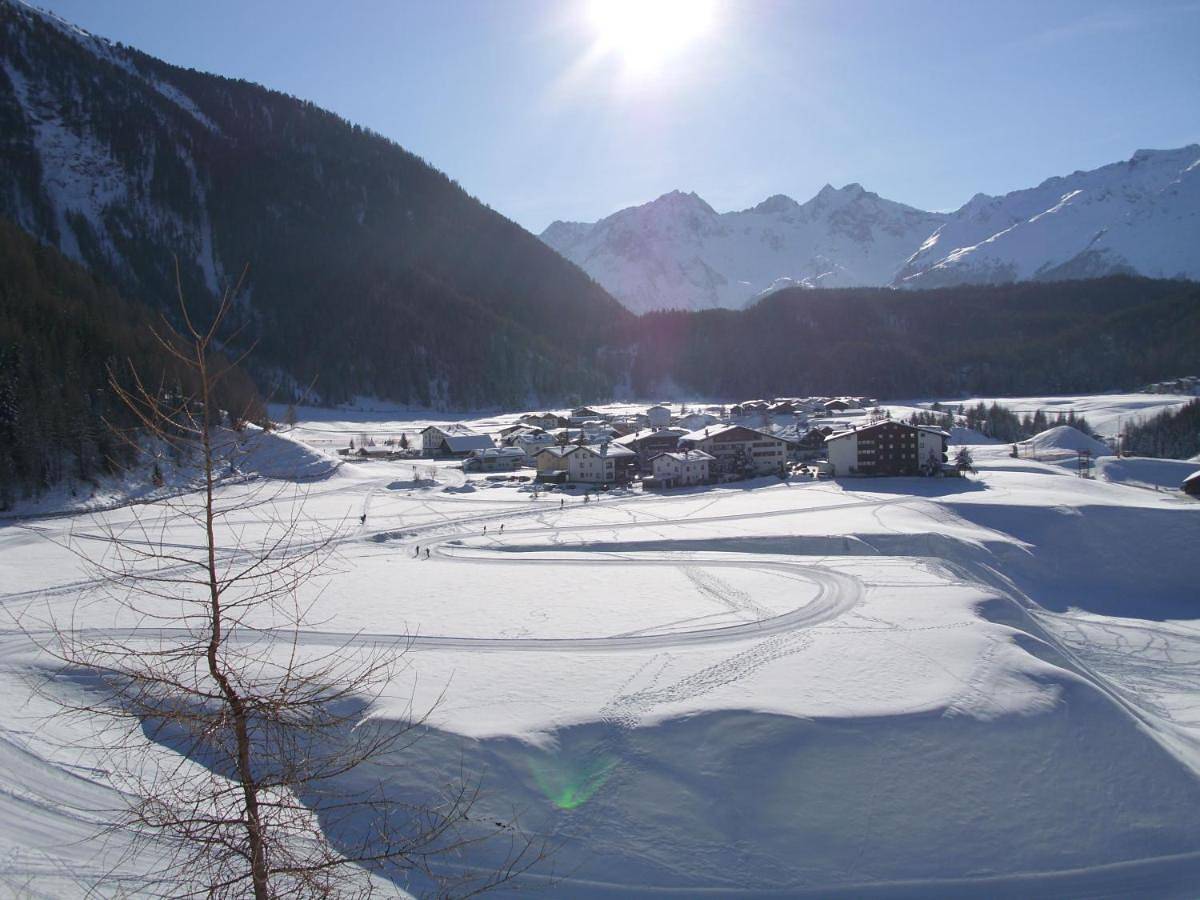 Geheel appartement, Haus Sonneck in Stubai Alps, Umhausen