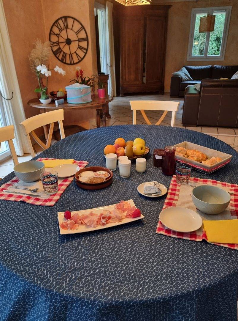 Villa Same - Chambre 1 in Saint-Maximin-la-Sainte-Baume, Région de Brignoles