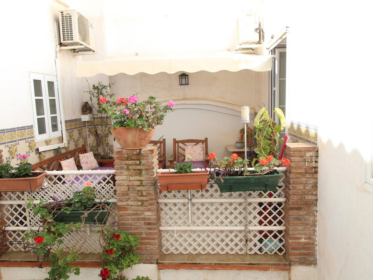 Entire holiday apartment, Del Parque Flats Alamos Terrace in Malaga Centro Historico, Malaga