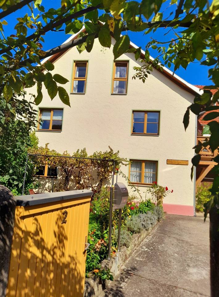 Gîte pour 5 personnes, avec balcon à Eisenach - 3