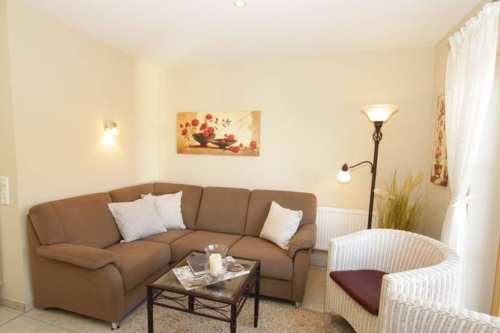 Ferienhaus für 2 Personen, mit Garten und Terrasse in Nieblum - 2