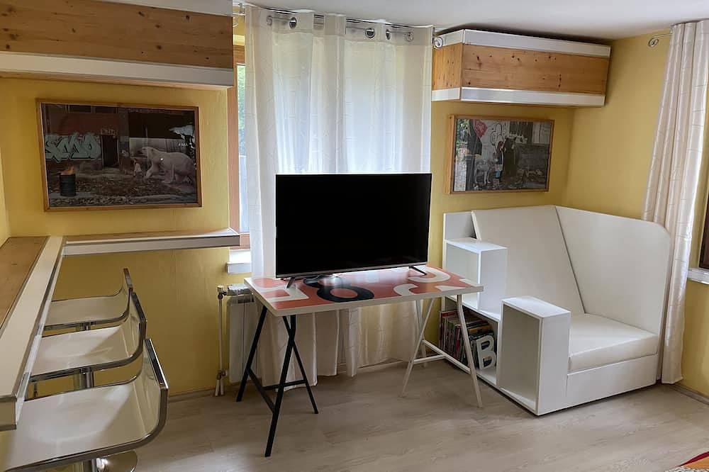 Ferienhaus In Karlstadt - Direkt am Main in Karlstadt, Fränkisches Weinland