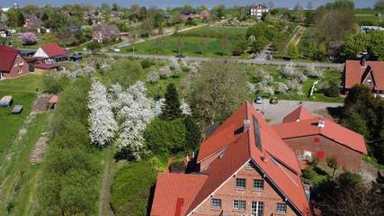 Ferienwohnung für 6 Personen, mit Terrasse und Garten in Krautsand