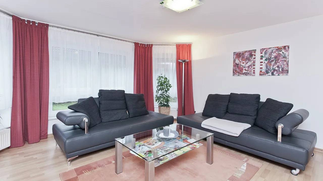 Entire holiday apartment, Ferienwohnung für 2 Personen (65 m²) in Nieheim in Nieheim, Kreis Höxter