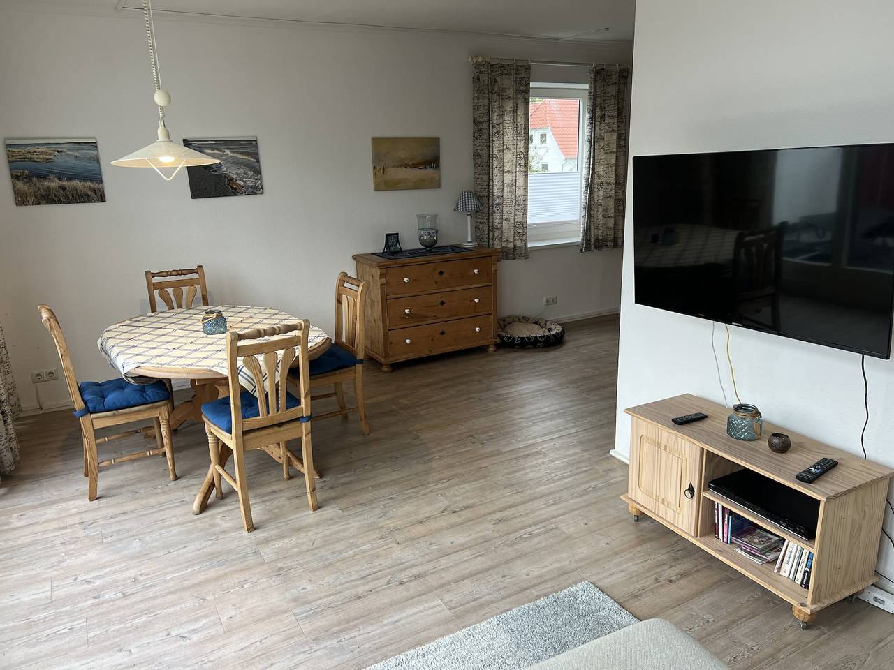 Ganze Wohnung, Ferienwohnung 'Strandblick' mit Meerblick, Balkon und Wi-Fi in Hohwacht Strand, Hohwacht
