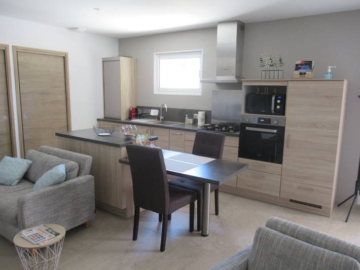 Gîte pour 2 personnes, avec terrasse ainsi que jardin et piscine à Saumane-de-Vaucluse - 3