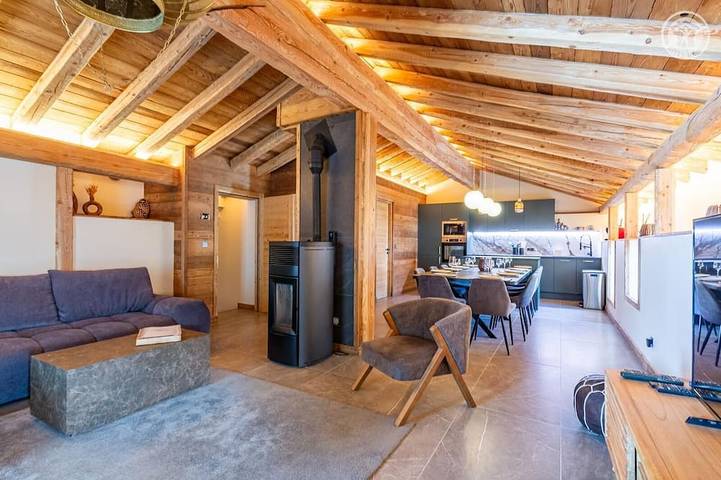 Location de vacances pour 10 personnes, avec sauna et balcon à Bonneval-sur-Arc