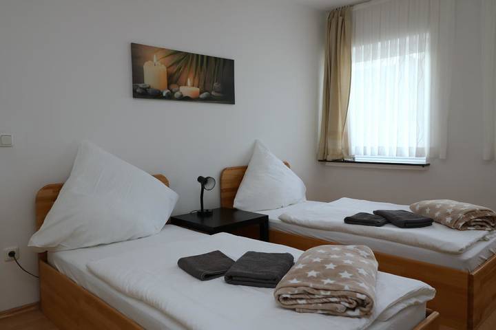 Gîte pour 4 personnes, avec balcon à Essen - 3