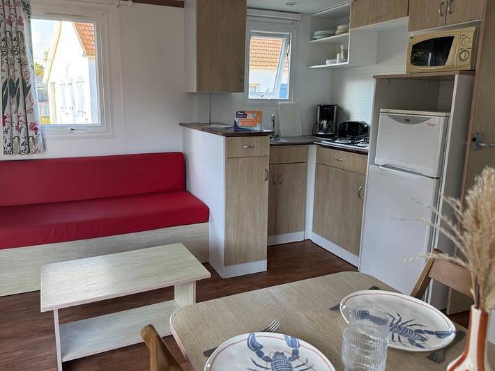 Camping Le Petit Bois - Mobilheim 6 personen - Mobilheim Confort 24 m² - 2 Zimmer 4/6 Pers. in Saint-Jean-de-Monts, Vendée