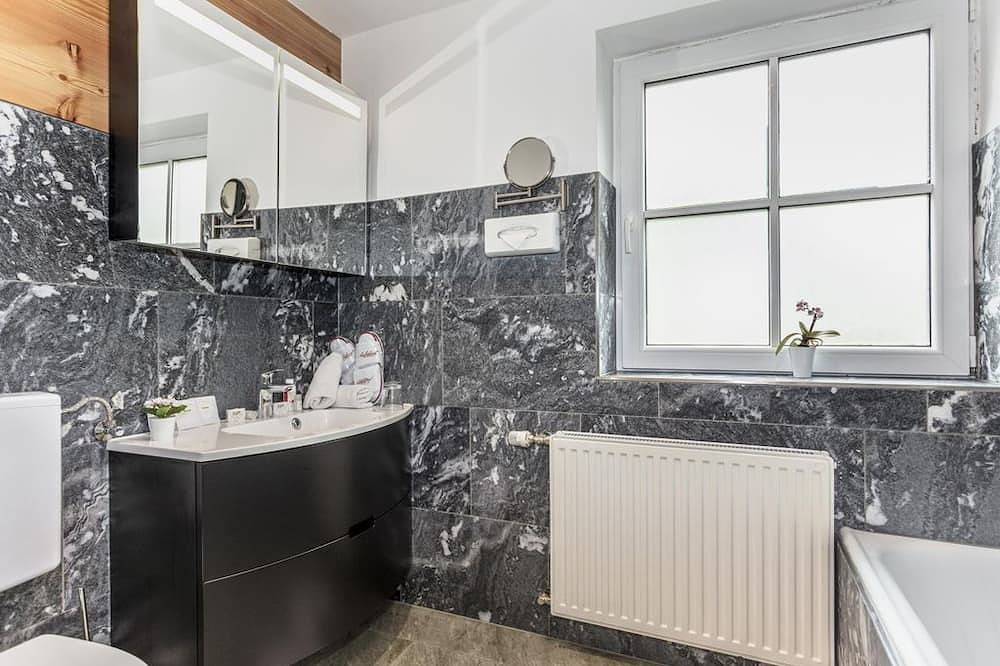 Familienzimmer mit Dusche, Wc, 2 Räume - Andrelwirt, ***Hotel Landgasthof in Rauris, Ski Amadé