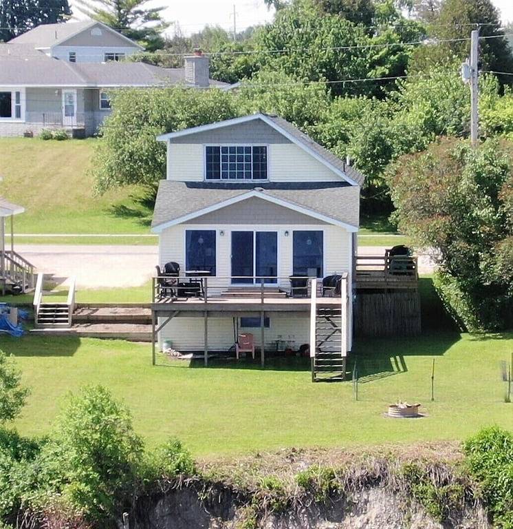 Ganze Wohnung, Bayview #1 on Lake Huron in St. Ignace, Mackinac County