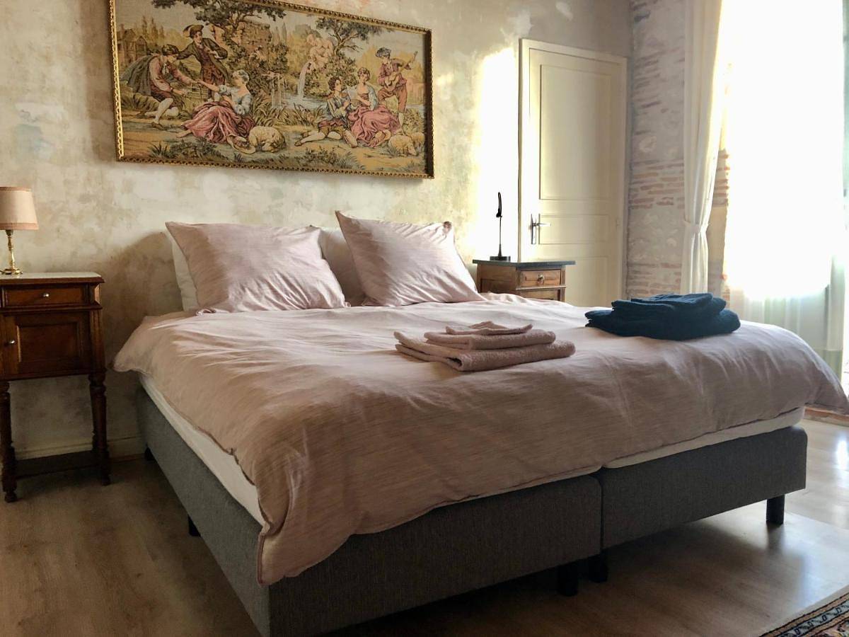 Deluxe Double or Twin Room in Monclar, Région de Villeneuve-sur-Lot