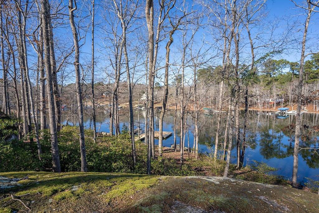 Schöne Lake Oconee Seafront Ferienwohnung in Lake Oconee