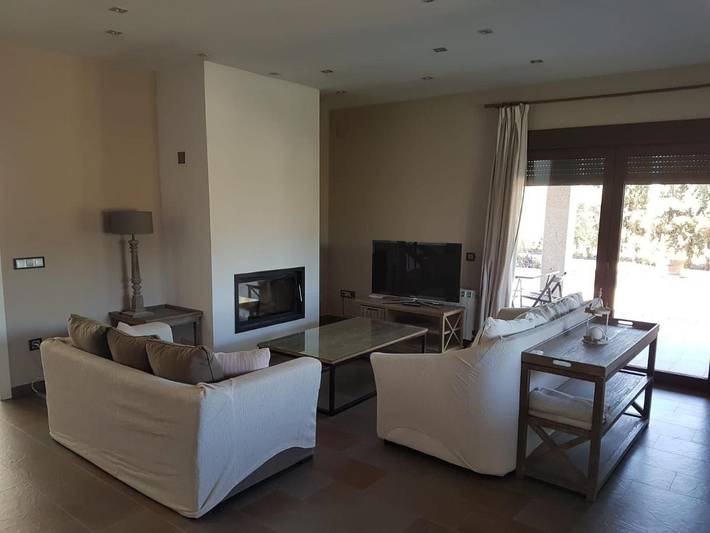 Casa de vacaciones para 10 personas, con balcón y jardín además de vistas y piscina en Montes de Toledo - 3