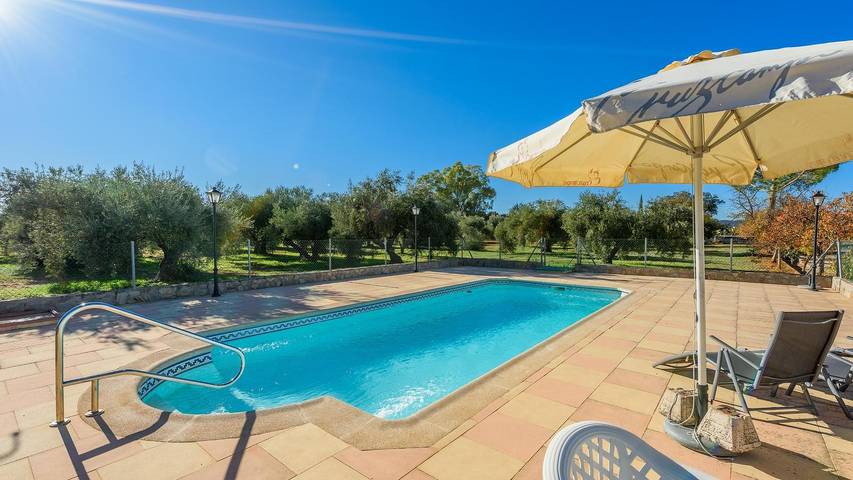 Casa rural para 9 personas, con piscina y balcón/terraza, Se admiten mascotas en Ronda - 2