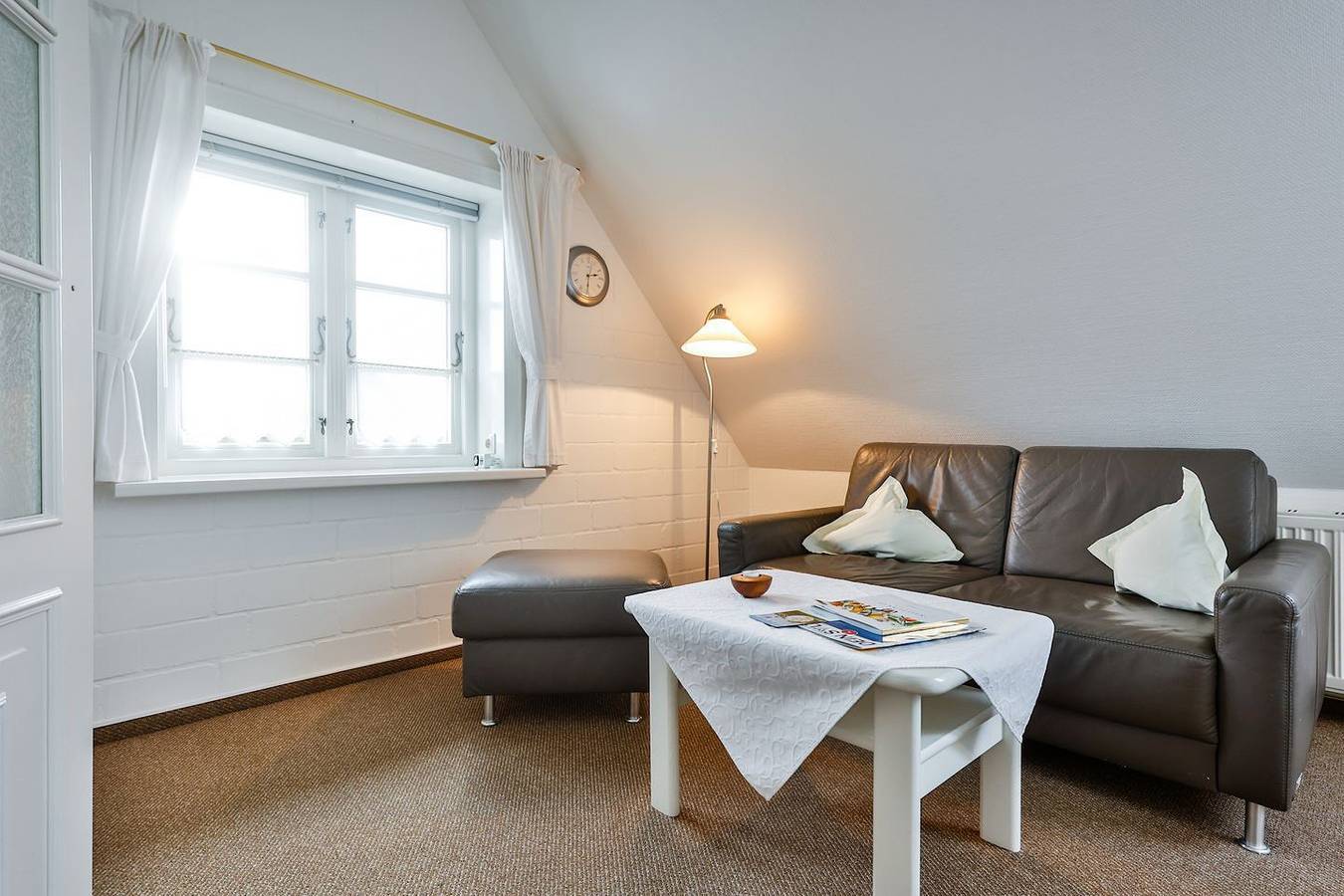 Ganze Wohnung, Gemütliches Appartement im Dachgeschoss des Snetjers Hüs 
im Herzen von Hörnum. in Hörnum, Sylt