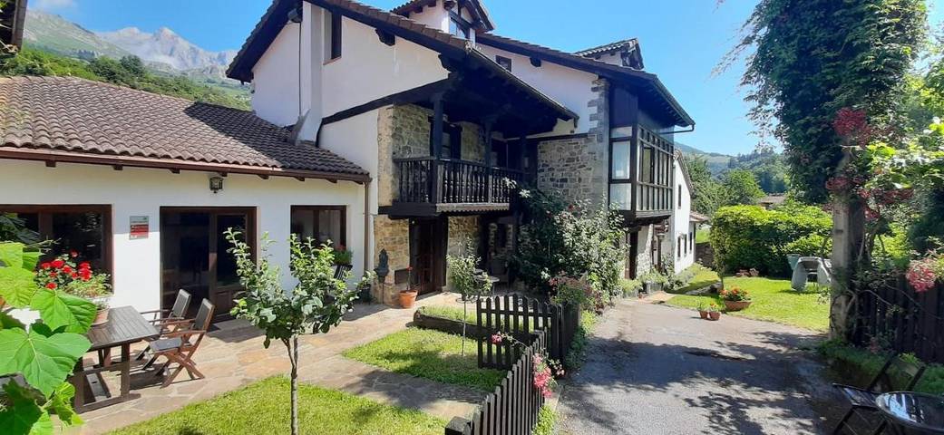 Casa rural para 4 personas, con vistas y jardín en Parque Nacional de Los Picos de Europa - 4