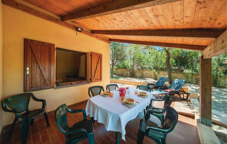 Gîte pour 6 personnes, avec jardin à Sorso - 2