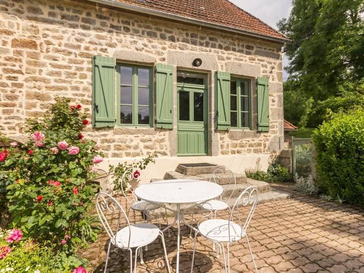 Gîte pour 5 personnes, avec Terrasse et Jardin en Bourgogne