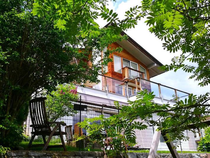 Ferienwohnung für 6 Personen, mit Terrasse und Garten sowie Ausblick in Bischofshofen