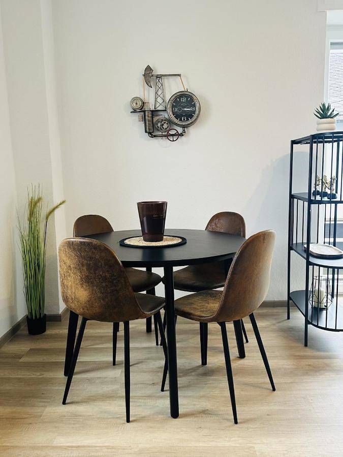 Ferienwohnung für 2 Personen, mit Balkon in Wittlich