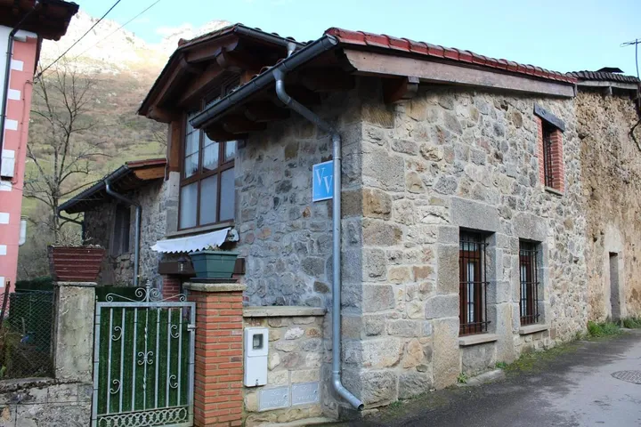 Casa de vacaciones para 3 personas, con terraza y vistas - 1
