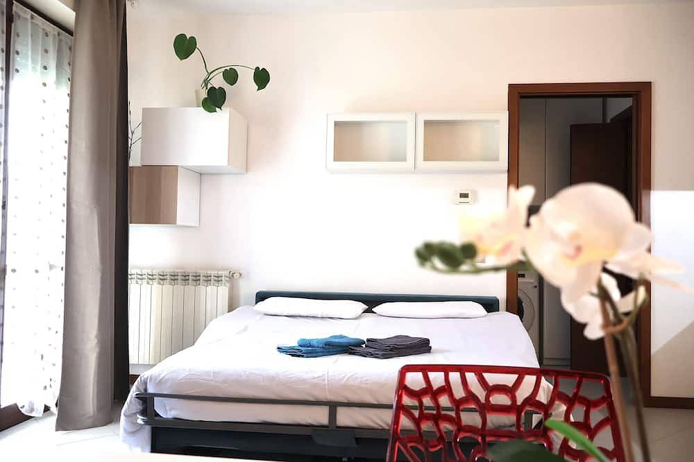 Apartamento entero, [Complete Studio Apartment] Monza in Monza, Brianza