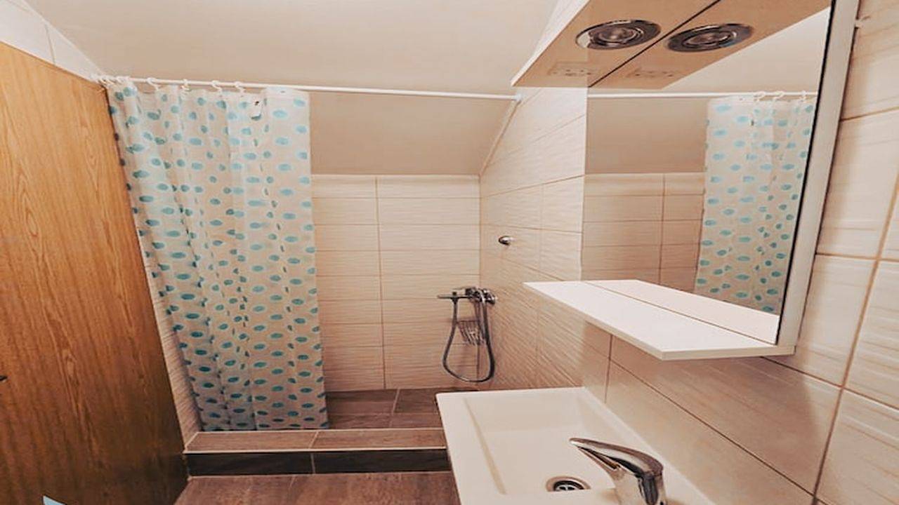 Ganze Ferienwohnung, Ferienwohnung für 2 Personen (35 m²) in Vrboska in Vrboska, Hvar