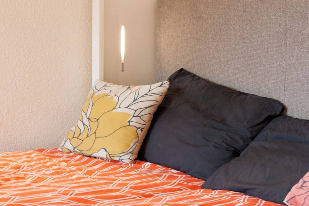 Apartamento entero, La Mazarine –Studio Comfort in Les Milles between Aix Tgv and in Les Milles, Aix-en-Provence