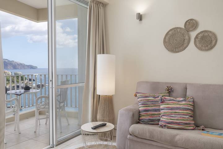 Studio voor 2 personen, met balkon, kindvriendelijk in Funchal