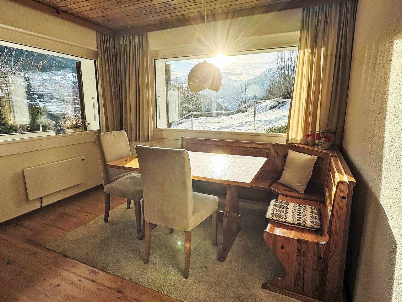 Ganze Wohnung, Chalet Waldrand in Inden (Schweiz), Leukerbad & Umgebung