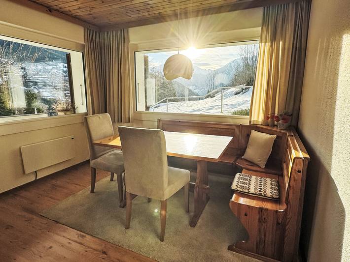 Ganze Wohnung, Chalet Waldrand in Inden (Schweiz), Leukerbad & Umgebung