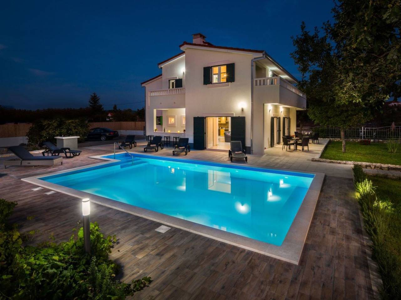 Ferienvilla mit Kamin am Waldrand in Šestanovac, Makarska Riviera