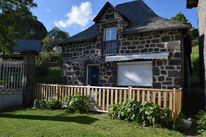 Gîte pour 4 personnes, animaux acceptés à Lascelle